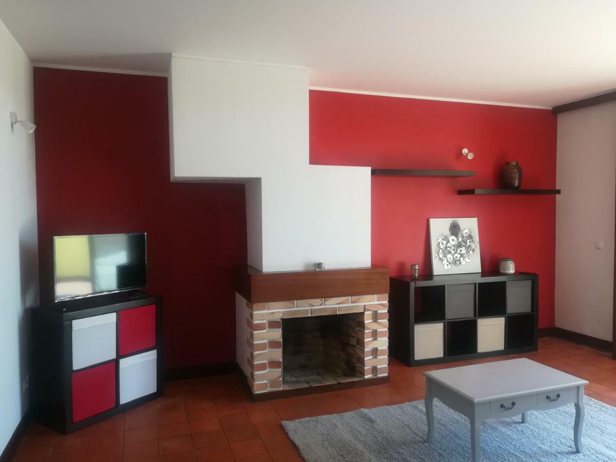 איזמוריס Casa Da Malta- So Para Familias מראה חיצוני תמונה